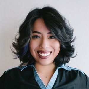 Meet your Posher, Delia